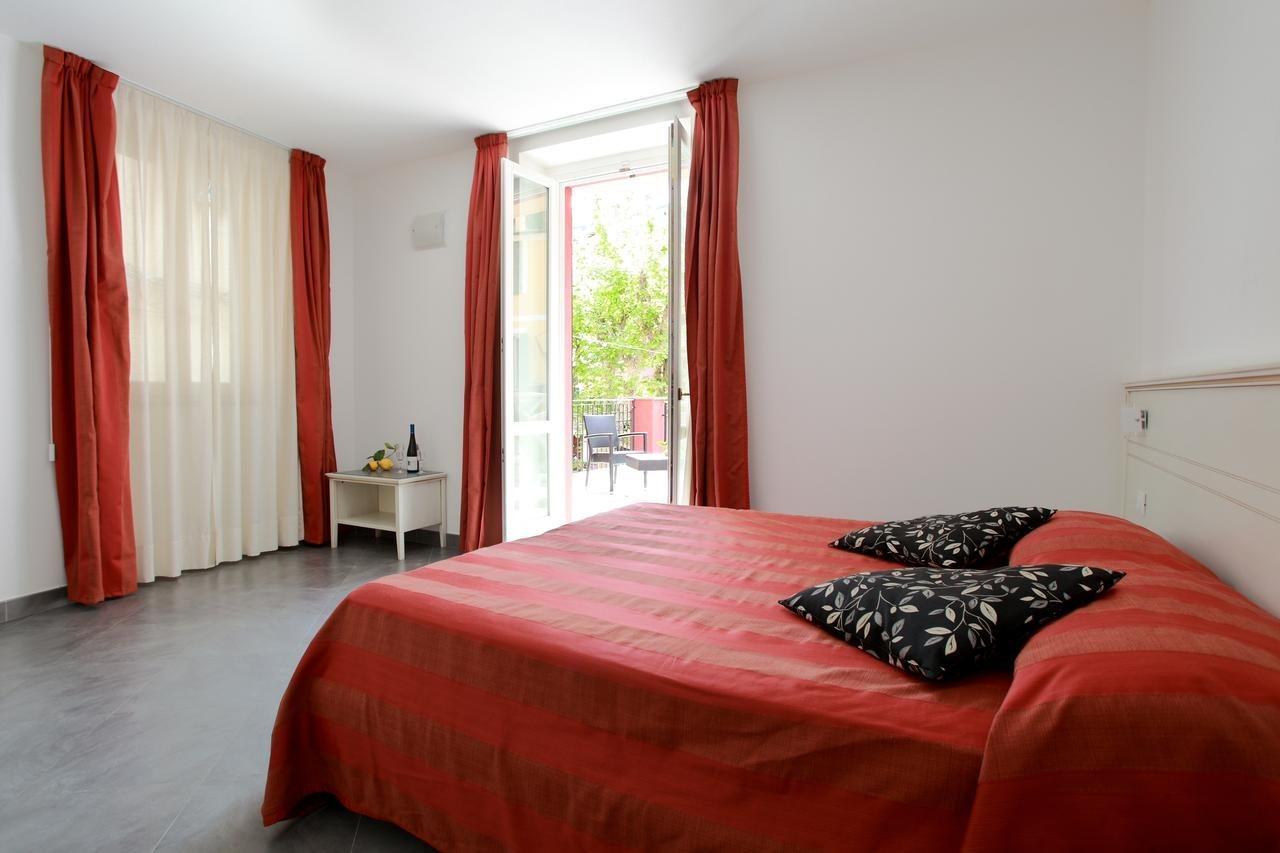 Hotel Margherita Μοντερόσο αλ Μάρε Εξωτερικό φωτογραφία