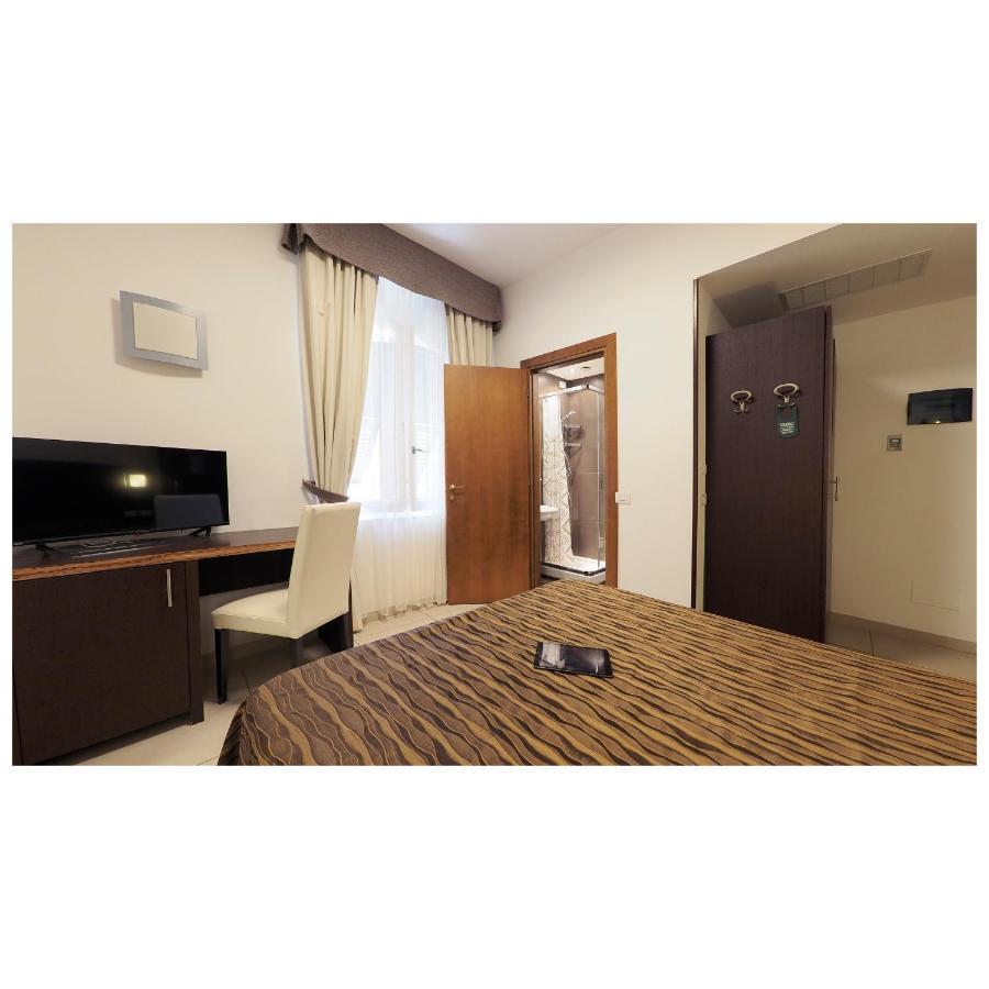 Hotel Margherita Μοντερόσο αλ Μάρε Εξωτερικό φωτογραφία